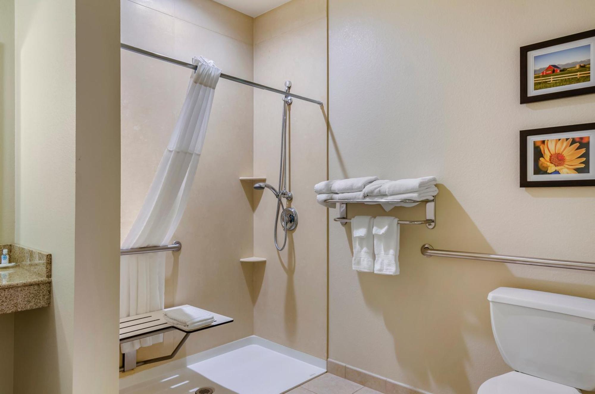 Comfort Suites Helena Airport Kültér fotó